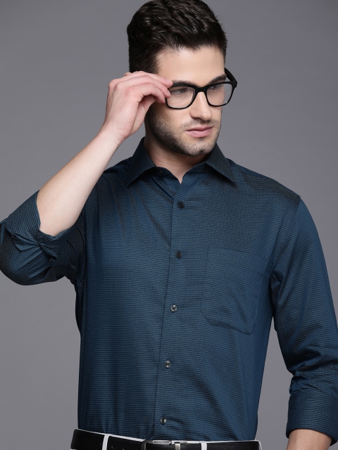Louis Philippe Men Navy Blue Classic Fit Micro Ditsy Printed Pure Cotton Formal Shirt
Louis Philippe Men Navy Blue Classic Fit Micro Ditsy Printed Pure Cotton Formal Shirt