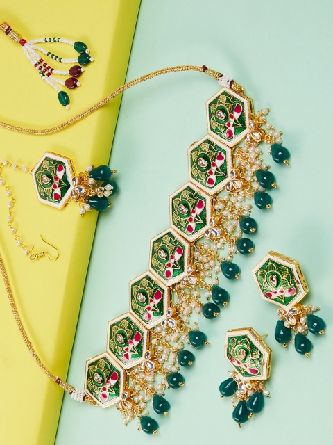 GloBox By ZeroKaata Gold-Plated Green Kundan-Studded & Beaded Meenakari Jewellery Set
GloBox By ZeroKaata Gold-Plated Green Kundan-Studded & Beaded Meenakari Jewellery Set