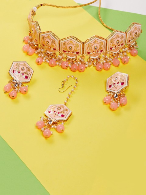 GloBox By ZeroKaata Women Gold-Plated Peach Coloured Kundan & Meenakari Studded & Beaded Choker Jewellery Set
GloBox By ZeroKaata Women Gold-Plated Peach Coloured Kundan & Meenakari Studded & Beaded Choker Jewellery Set