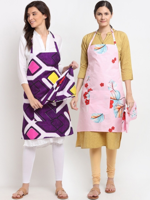 Dhrohar Set of 2 Printed 210TC Aprons with Front Big Centre Pocket and Napkin, Purple
Dhrohar Set of 2 Printed 210TC Aprons with Front Big Centre Pocket and Napkin, Purple