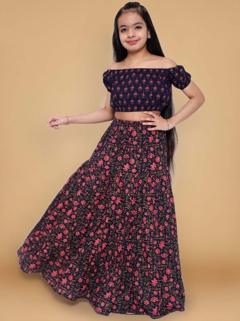 titliyan Girls Blue & Pink Floral Printed Off-Shoulder Pure Cotton Crop Top with Skirt
titliyan Girls Blue & Pink Floral Printed Off-Shoulder Pure Cotton Crop Top with Skirt