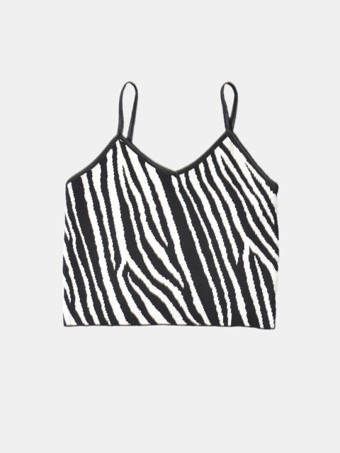 URBANIC Beige Print Top