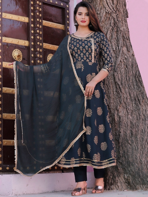 SINGNI Women Navy Blue Ethnic Motifs Printed Angrakha Kurta with Trousers & With Dupatta
SINGNI Women Navy Blue Ethnic Motifs Printed Angrakha Kurta with Trousers & With Dupatta