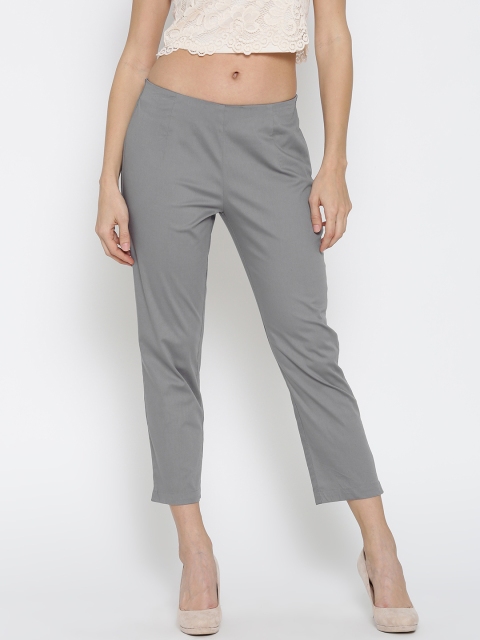 Rangriti Women Grey Regular Fit Cropped Regular Trousers