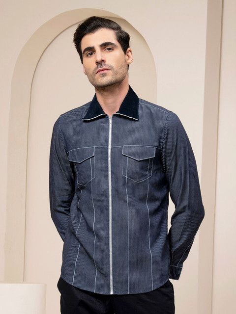 ABKASA Men Navy Blue Sharp Slim Fit Printed Casual Shirt 
ABKASA Men Navy Blue Sharp Slim Fit Printed Casual Shirt