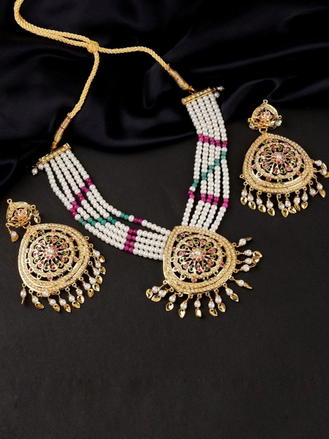 FIROZA Gold-Plated Pink & White Stone-Studded Pearl-Beaded Jadau Bridal Jewellery Set
FIROZA Gold-Plated Pink & White Stone-Studded Pearl-Beaded Jadau Bridal Jewellery Set
