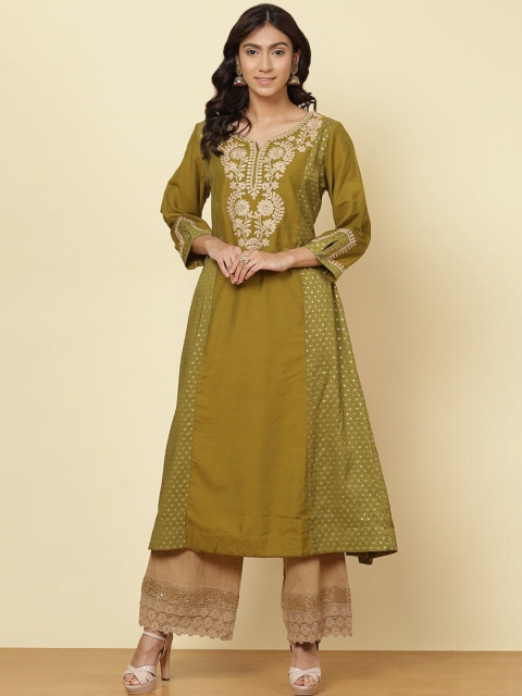 Lakshita Women Green & wood thrush Embroidered Keyhole Neck Flared Sleeves Chikankari Anarkali Kurta
Lakshita Women Green & wood thrush Embroidered Keyhole Neck Flared Sleeves Chikankari Anarkali Kurta