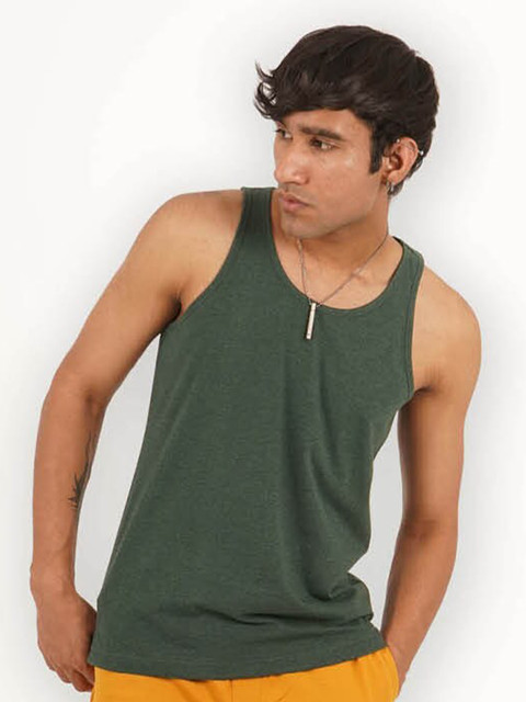 Melangebox Men Green Sleeveless T-shirt
Melangebox Men Green Sleeveless T-shirt