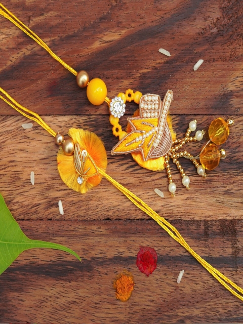 The Magic Wand Unisex Kids Set Of 2 Yellow Beaded Bhaiya Bhabi Rakhi With Roli Chawal
The Magic Wand Unisex Kids Set Of 2 Yellow Beaded Bhaiya Bhabi Rakhi With Roli Chawal