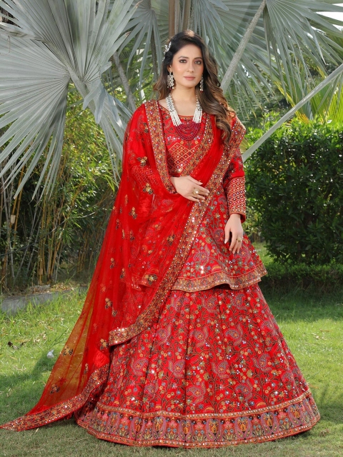 ASPORA Red & Gold-Toned Embroidered Mirror Work Semi-Stitched Lehenga & Unstitched Blouse With Dupatta
ASPORA Red & Gold-Toned Embroidered Mirror Work Semi-Stitched Lehenga & Unstitched Blouse With Dupatta