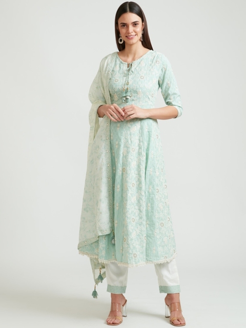 Neerus Women Sea Green Floral Embroidered Pure Cotton Kurta with Trousers & With Dupatta
Neerus Women Sea Green Floral Embroidered Pure Cotton Kurta with Trousers & With Dupatta