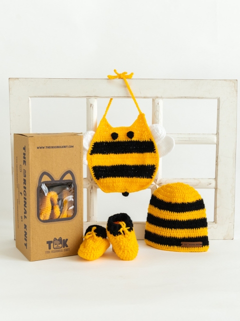 The Original Knit Infant Kids Yellow & Black Striped Bumble Bee Baby Apparel Gift Set
The Original Knit Infant Kids Yellow & Black Striped Bumble Bee Baby Apparel Gift Set