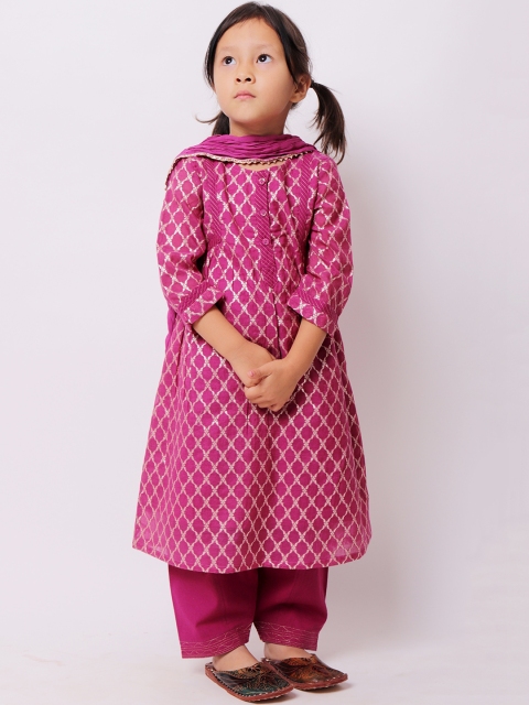 My Little Lambs Girls Purple Paisley Printed Chanderi Cotton Kurta with Trousers & With Dupatta
My Little Lambs Girls Purple Paisley Printed Chanderi Cotton Kurta with Trousers & With Dupatta