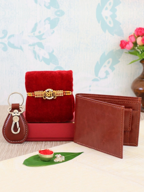 TIED RIBBONS Maroon & Yellow Shree Rakhi With Leather Wallet & Keychain Combo Gift Set
TIED RIBBONS Maroon & Yellow Shree Rakhi With Leather Wallet & Keychain Combo Gift Set