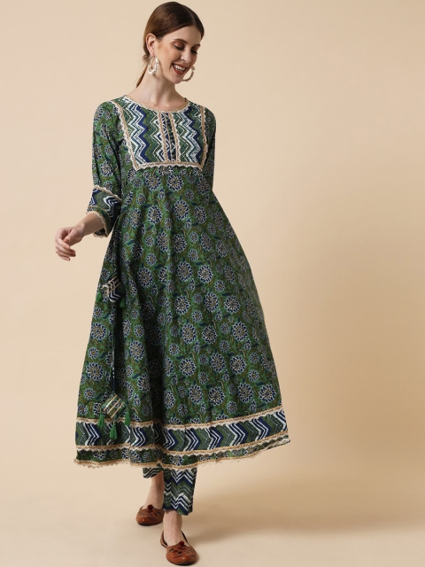 Meeranshi Women Green Ethnic Motifs Embroidered Empire Beads and Stones Pure Cotton Kurti with Trousers
Meeranshi Women Green Ethnic Motifs Embroidered Empire Beads and Stones Pure Cotton Kurti with Trousers