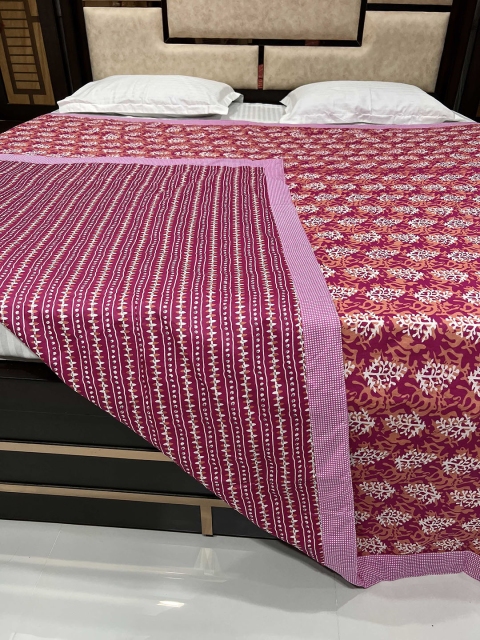 Pure Decor Pink & White AC Room 300 GSM Double Bed Dohar
