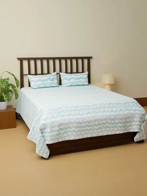 Marks & Spencer Turquoise Blue & White Floral Double Queen Bedsheet with 2 Pillow Covers
Marks & Spencer Turquoise Blue & White Floral Double Queen Bedsheet with 2 Pillow Covers