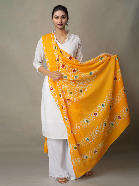 Unnati Silks Yellow & Green Ethnic Motifs Printed Pure Cotton Batik Dupatta
Unnati Silks Yellow & Green Ethnic Motifs Printed Pure Cotton Batik Dupatta