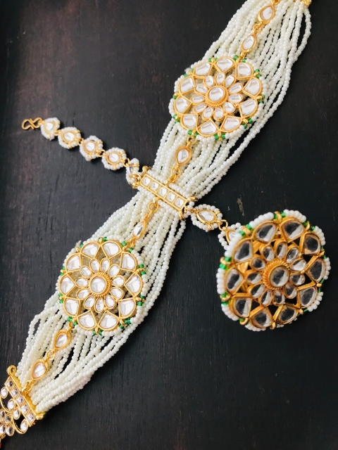 The Opal Factory Gold-Plated White & Green Kundan Beaded Borla Sheeshphool Head Jewellery
The Opal Factory Gold-Plated White & Green Kundan Beaded Borla Sheeshphool Head Jewellery