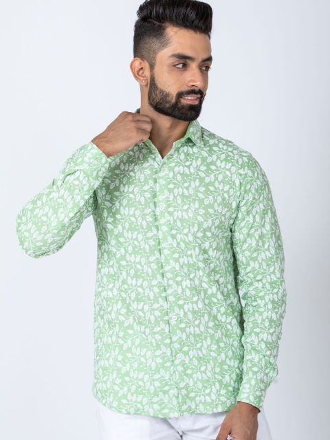 Firangi Yarn Men Green Printed Casual Shirt