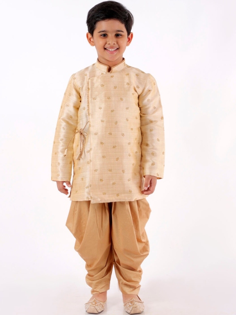 YK Boys Cream-Coloured Ethnic Motifs Embroidered Angrakha Kurti with Dhoti Pants & With Dupatta
YK Boys Cream-Coloured Ethnic Motifs Embroidered Angrakha Kurti with Dhoti Pants & With Dupatta