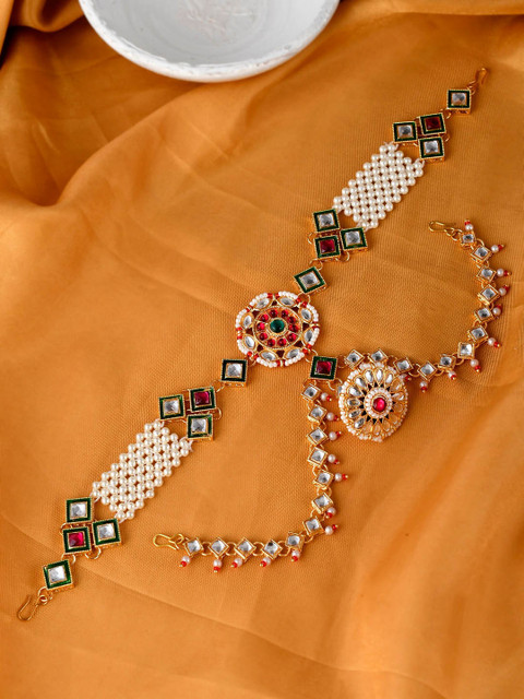 Silvermerc Designs Gold-Plated White & Red Kundan Studded & Beaded Layered Sheeshphool Mathapatti
Silvermerc Designs Gold-Plated White & Red Kundan Studded & Beaded Layered Sheeshphool Mathapatti