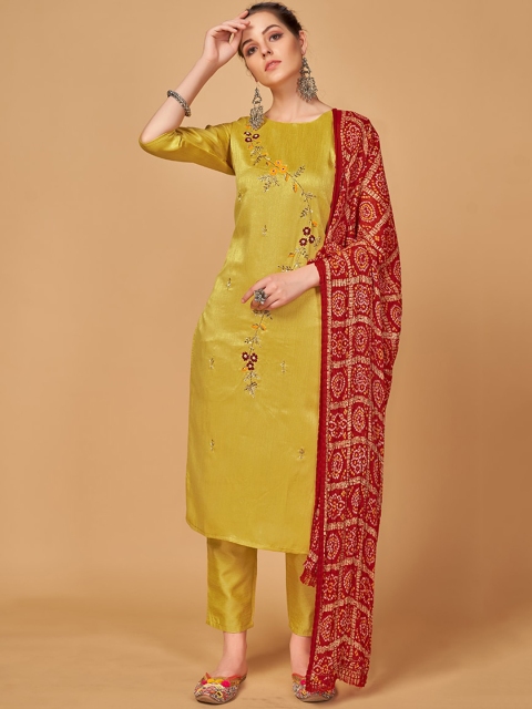 MONJOLIKA FASHION Women Mustard Yellow Floral Embroidered Kurta with Trousers & With Dupatta
MONJOLIKA FASHION Women Mustard Yellow Floral Embroidered Kurta with Trousers & With Dupatta