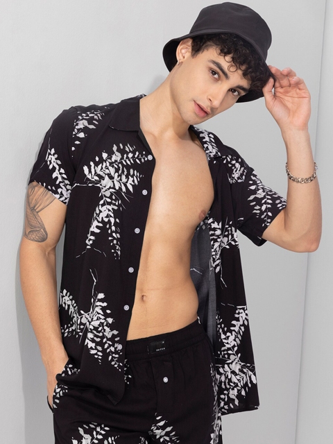 Snitch Men Black Printed Cotton Co-Ords Set