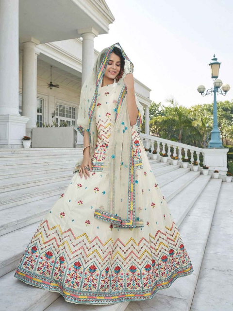 ODETTE Beige & Pink Embroidered Semi-Stitched Lehenga & Unstitched Blouse With Dupatta
ODETTE Beige & Pink Embroidered Semi-Stitched Lehenga & Unstitched Blouse With Dupatta