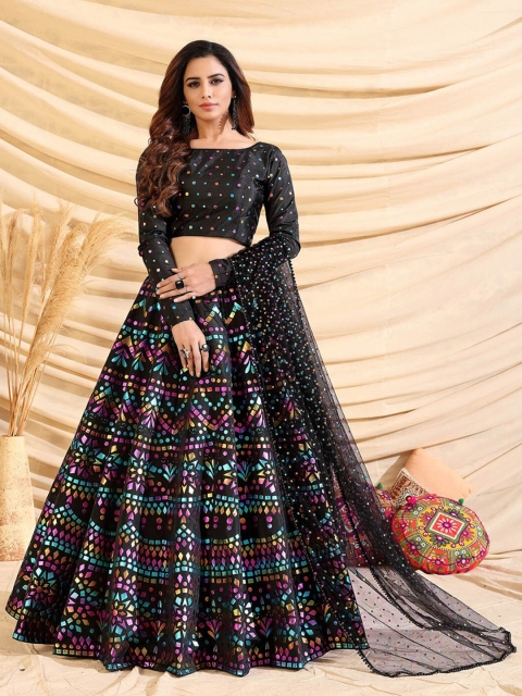 ODETTE Black & Pink Embellished Semi-Stitched Lehenga & Unstitched Blouse With Dupatta
ODETTE Black & Pink Embellished Semi-Stitched Lehenga & Unstitched Blouse With Dupatta