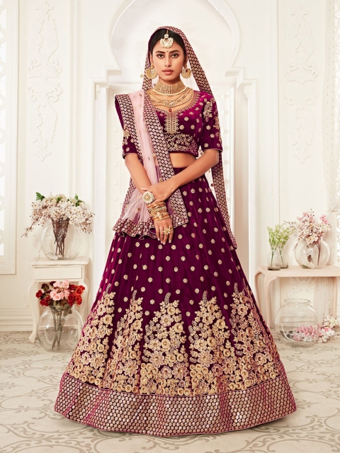 ODETTE Embroidered Sequinned Semi-Stitched Lehenga & Unstitched Blouse With Dupatta, Burgundy
ODETTE Embroidered Sequinned Semi-Stitched Lehenga & Unstitched Blouse With Dupatta, Burgundy