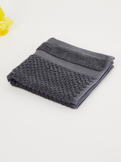 Home Centre Grey Solid 550 GSM Single Cotton Face Towel
Home Centre Grey Solid 550 GSM Single Cotton Face Towel