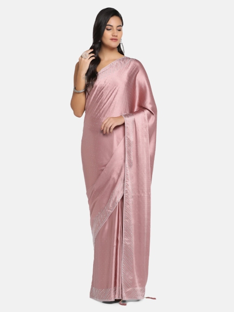 BOMBAY SELECTIONS Peach-Coloured & Silver-Toned Embellished Beads and Stones Satin Saree
BOMBAY SELECTIONS Peach-Coloured & Silver-Toned Embellished Beads and Stones Satin Saree