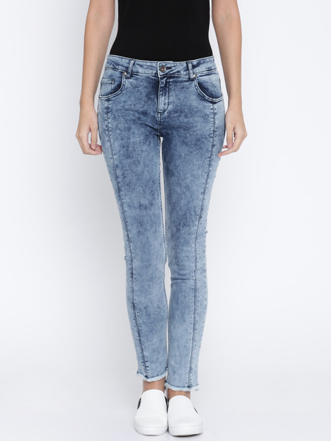 United Colors of Benetton Women Blue Slim Fit Mid-Rise Clean Look Stretchable Jeans 
United Colors of Benetton Women Blue Slim Fit Mid-Rise Clean Look Stretchable Jeans