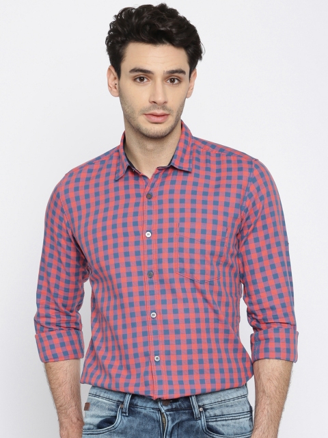 Mast & Harbour Men Coral & Navy Blue Checked Casual Shirt