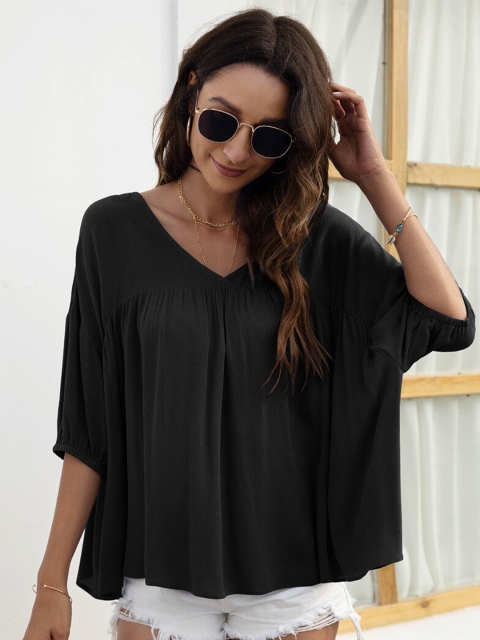 La Aimee Black Boxy Top