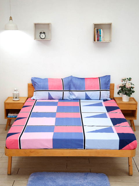 Ariana Blue & Pink Geometric Microfiber 140 TC King Bedsheet with 2 Pillow Covers
Ariana Blue & Pink Geometric Microfiber 140 TC King Bedsheet with 2 Pillow Covers