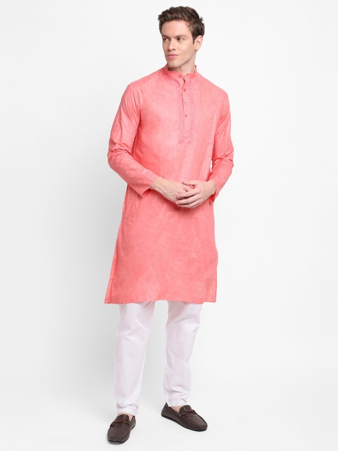 DEVOILER Men Peach & White Embroidered Cotton Blend Straight Kurta with Pyjamas
DEVOILER Men Peach & White Embroidered Cotton Blend Straight Kurta with Pyjamas