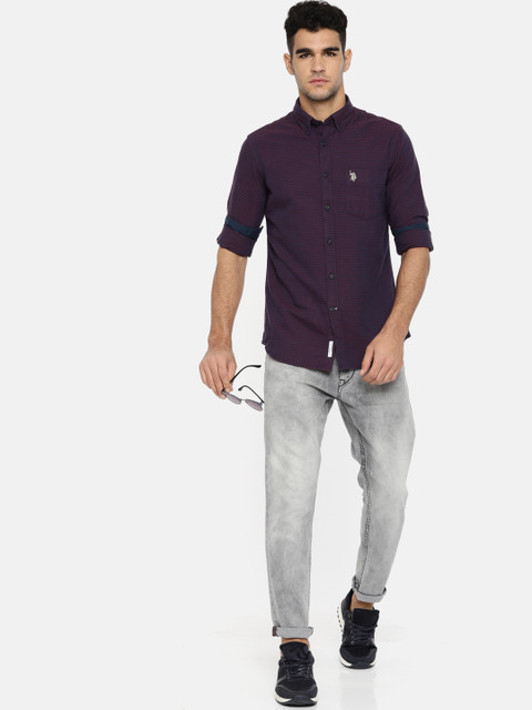 Maroon & Navy Blue Tailored Fit Striped Casual Shirt
Maroon & Navy Blue Tailored Fit Striped Casual Shirt