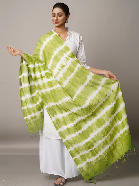 Unnati Silks Green & White Printed Pure Cotton Tie and Dye Dupatta
Unnati Silks Green & White Printed Pure Cotton Tie and Dye Dupatta