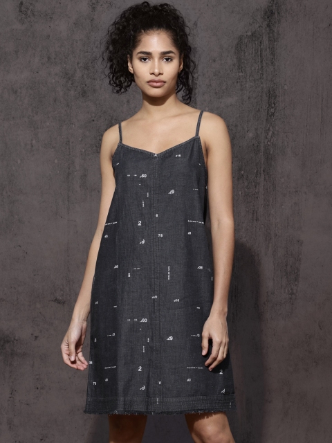 Roadster Women Grey Solid A-Line Dress