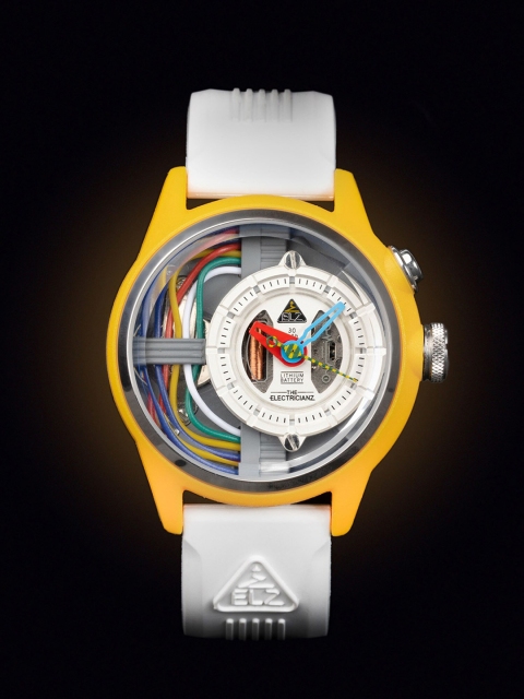 THE ELECTRICIANZ Men Silver-Toned Brass Dial & White Straps The Cable Z Analogue Watch
THE ELECTRICIANZ Men Silver-Toned Brass Dial & White Straps The Cable Z Analogue Watch