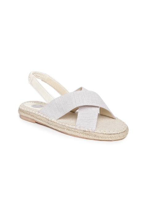 red pout Women Beige Solid Canvas Open Toe Flats