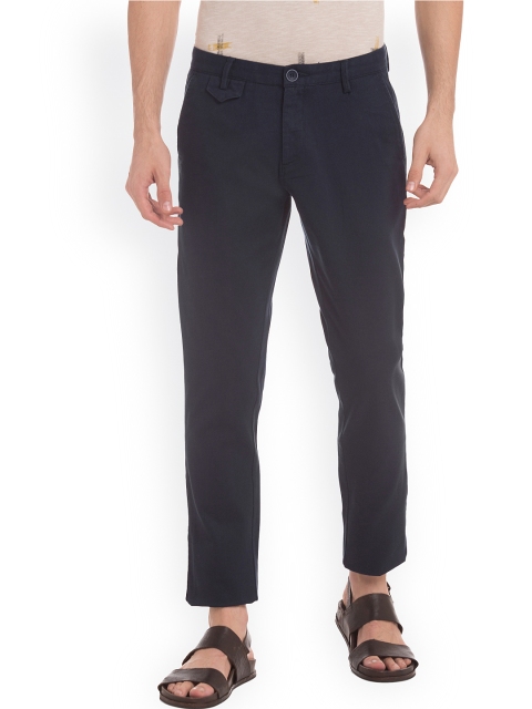 True Blue Men Navy Slim Fit Checked Regular Trousers, Navy blue