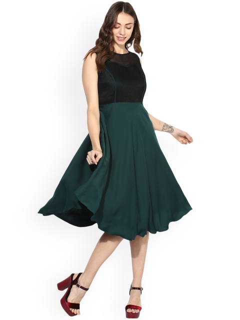 Soie Women Green Solid Fit and Flare Dress