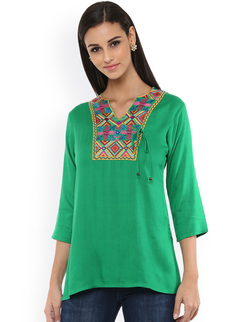 Ruhanee Green Embroidered Kurti
Ruhanee Green Embroidered Kurti