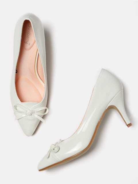 DressBerry Women White Solid Pumps