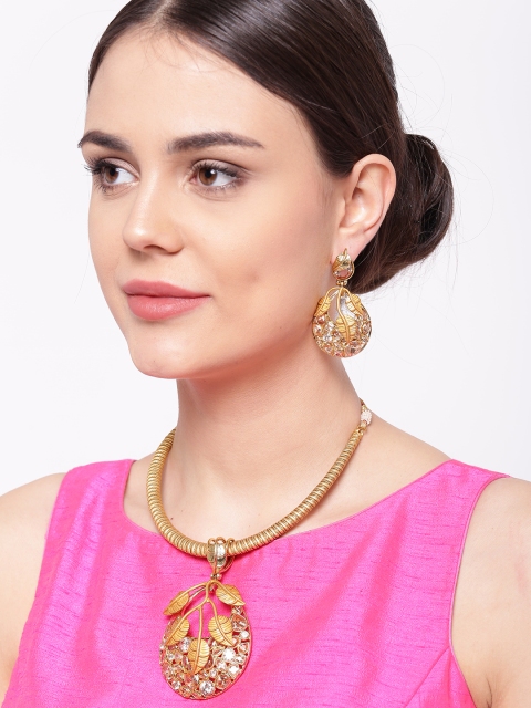 Priyaasi Gold-Toned Stone-Studded Jewellery Set
