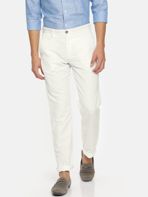 U.S. Polo Assn. Men White Slim Fit Solid Chinos
