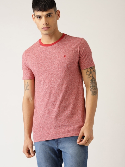United Colors of Benetton Men Red Solid Round Neck T-shirt